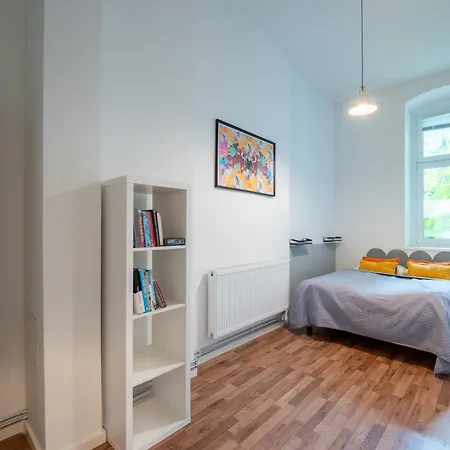 Modern, Central Flat With Workspace Berlin Exterior photo