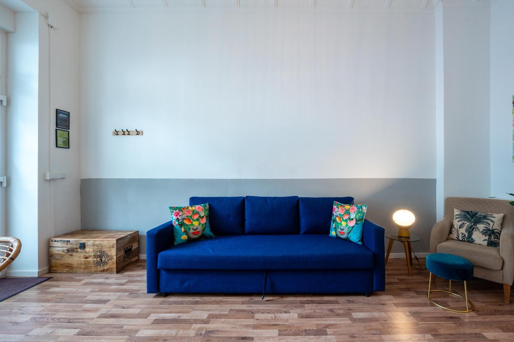 Modern, Flat With Workspace